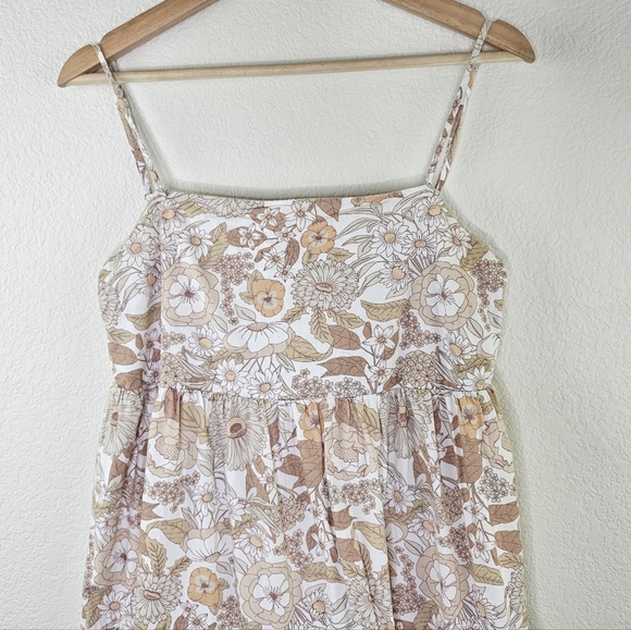 Charlie Holiday Isabella Maxi Tiered Dress 2 - Picture 5 of 14